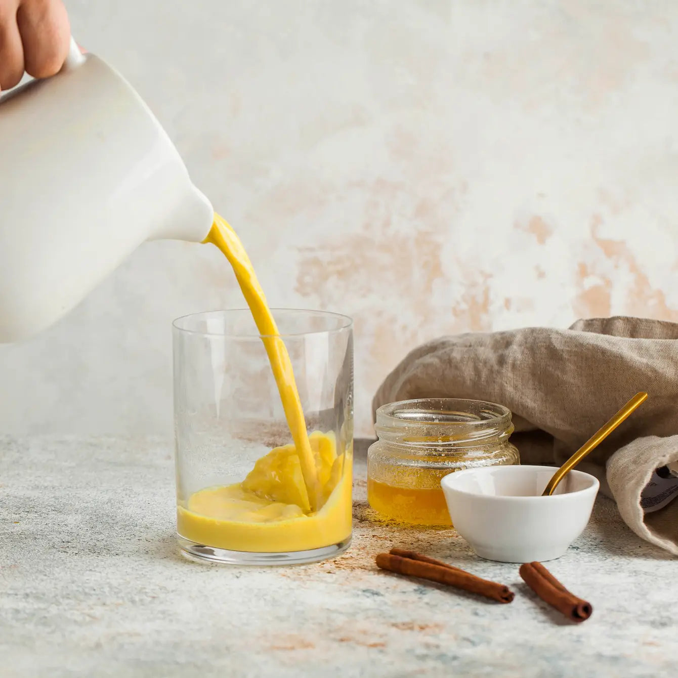 GOLDEN TURMERIC LATTE BLEND - POWDER